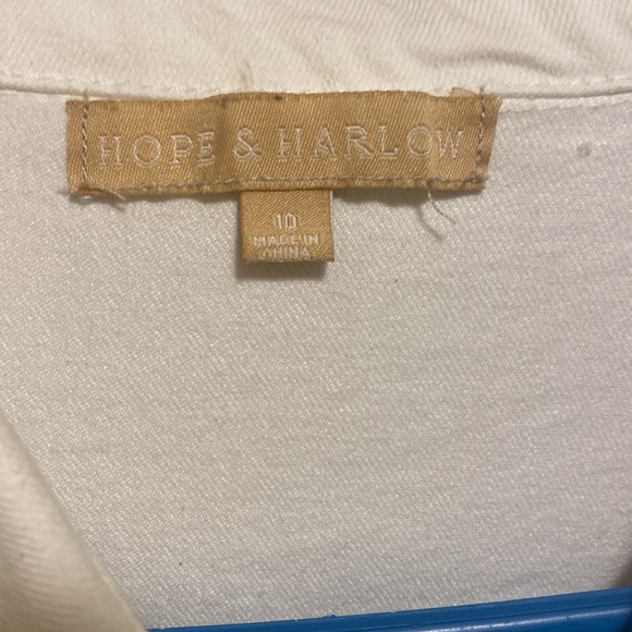 Lovely white, denim dress!  Belted with four pockets! - Picture 2 of 7